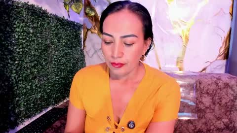 Snapshot of meleekxxx chatting on May 13, 8:27 pm MeleekXXX online show from May 13, 8:27 pm