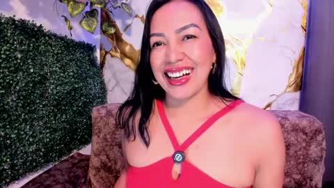 Snapshot of meleekxxx chatting on May 25, 8:15 pm MeleekXXX online show from May 25, 8:15 pm