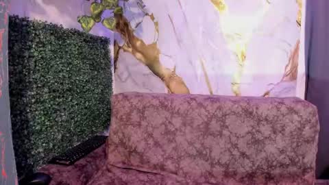 Snapshot of meleekxxx chatting on July 20, 8:00 pm MeleekXXX online show from July 20, 8:00 pm