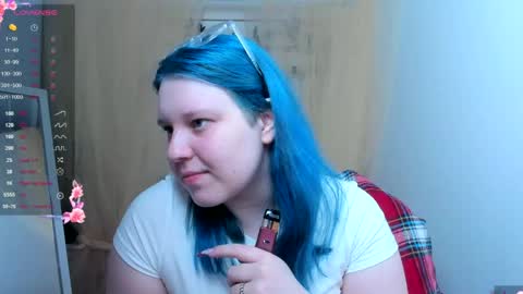 Snapshot of melibooo chatting on May 7, 6:46 pm Meli online show from May 7, 6:46 pm