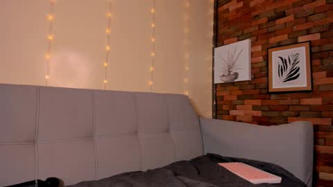 Snapshot of melifresita chatting on December 28, 9:19 pm melifresita online show from December 28, 9:19 pm