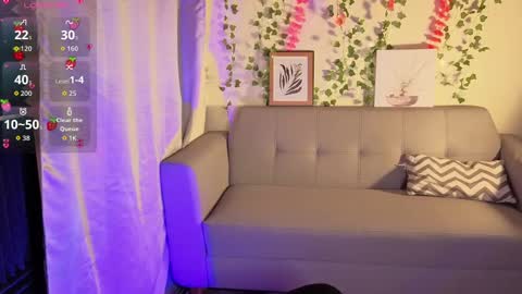 melifresita online show from November 18, 6:45 pm