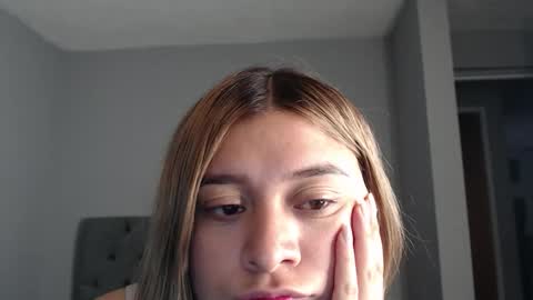 meliinna_xxx online show from November 25, 9:15 pm