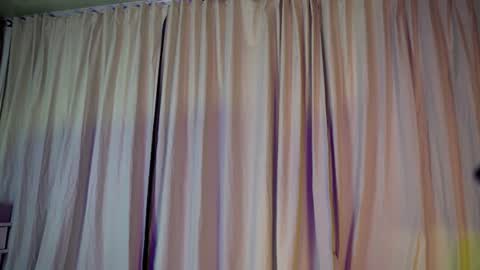 Snapshot of melina_smith1 chatting on June 25, 11:20 pm MelinaSmith online show from June 25, 11:20 pm