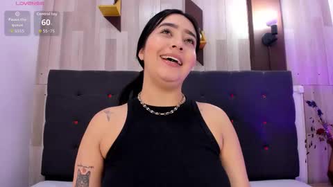 Snapshot of melinacruzz chatting on January 16, 7:51 pm Mel online show from January 16, 7:51 pm