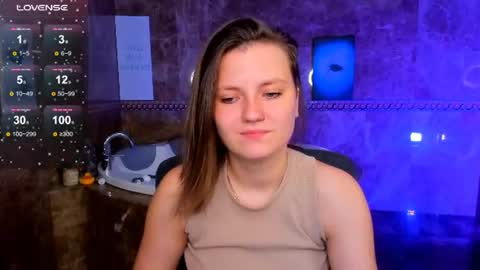 Melinda online show from June 25, 1:49 am