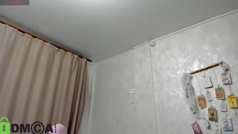 melisa_violet online show from December 15, 1:10 am
