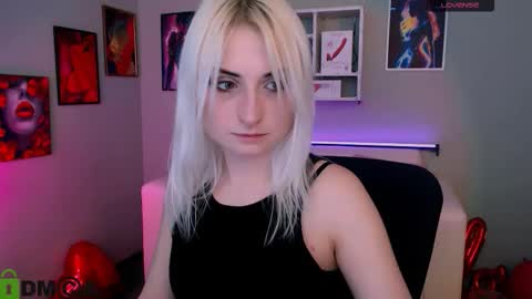 Melisa online show from February 28, 8:21 pm