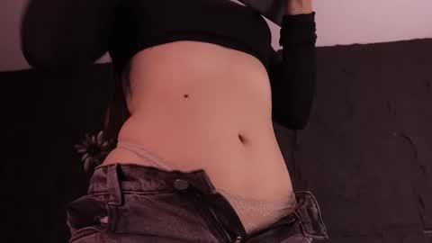 Melissa online show from January 17, 1:49 pm