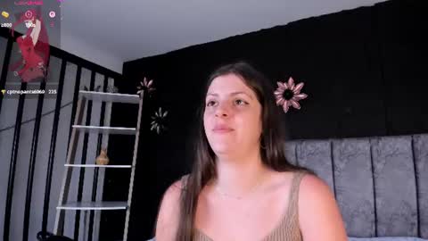 Melissa online show from June 25, 2:32 pm