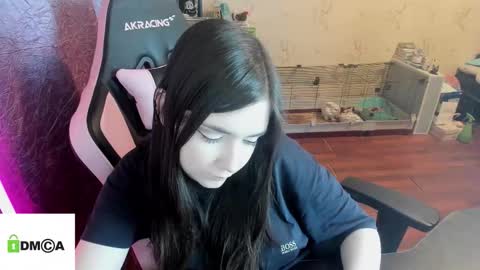 melisanilson online show from March 26, 9:20 pm