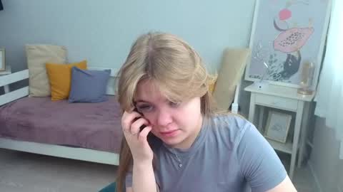 Sophia online show from May 4, 5:03 am