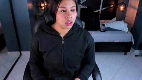 melissa_23_ online show from November 24, 11:43 am