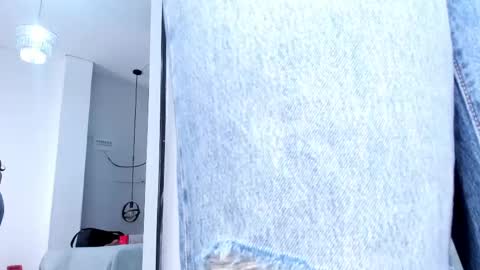 melissa_23_ online show from May 1, 11:37 am