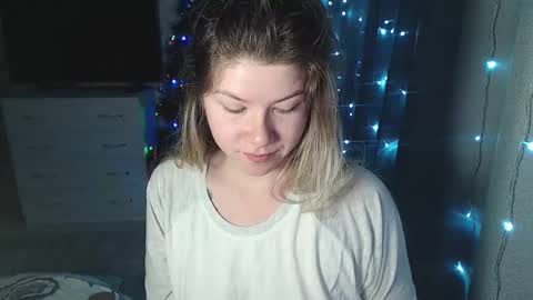 Snapshot of melissa__ray chatting on January 13, 9:31 pm Melissa Ray online show from January 13, 9:31 pm