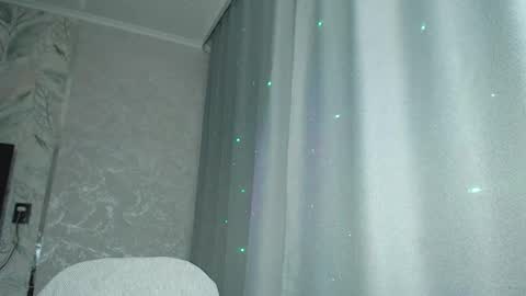 Snapshot of melissa__ray chatting on March 6, 5:43 pm Melissa Ray online show from March 6, 5:43 pm