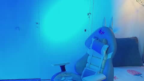 Snapshot of melissa_adamsxxx chatting on May 24, 11:59 am Lissa online show from May 24, 11:59 am