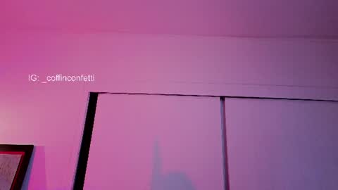 Snapshot of melissa_adamsxxx chatting on June 17, 11:23 am Lissa online show from June 17, 11:23 am