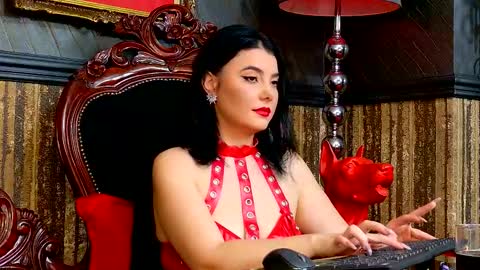 Melissa online show from November 17, 11:38 am