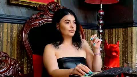 Melissa online show from January 5, 5:27 pm