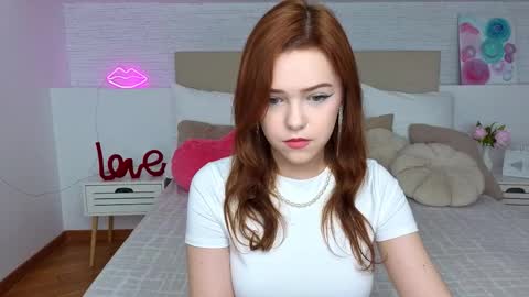 Snapshot of melissa_me0w chatting on March 28, 10:15 am Melissa online show from March 28, 10:15 am