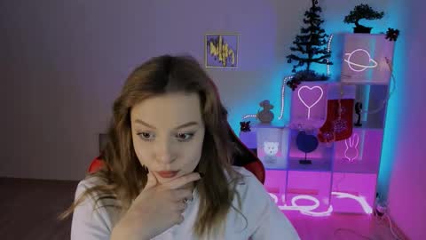 Melissa online show from December 11, 8:28 pm