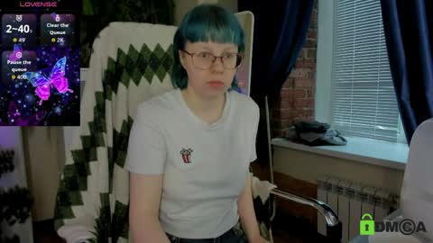 Snapshot of melissa_wells chatting on May 15, 11:56 pm Melissa online show from May 15, 11:56 pm