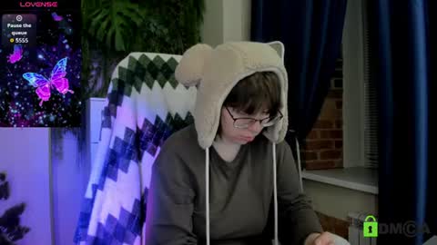 Melissa online show from July 31, 10:20 pm