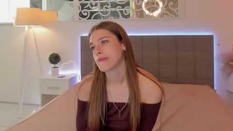 Snapshot of melissacrayzy chatting on June 12, 6:56 am MelissaCrayzy online show from June 12, 6:56 am