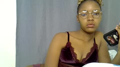 melissah_hot online show from March 1, 7:21 am