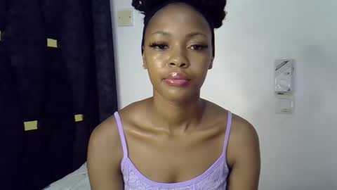 Snapshot of melissah_hot chatting on May 6, 9:58 am melissah_hot online show from May 6, 9:58 am