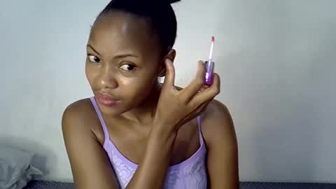 Snapshot of melissah_hot chatting on June 10, 7:07 am melissah_hot online show from June 10, 7:07 am