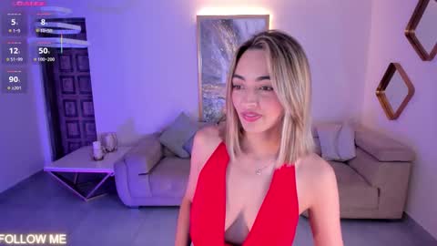 Snapshot of melissamoore_ chatting on November 21, 3:38 am Call me Meli online show from November 21, 3:38 am