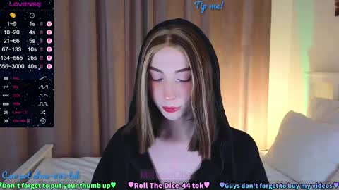 Snapshot of melissaober chatting on April 4, 5:38 am Melissa or abbreviated Mel or Lis online show from April 4, 5:38 am