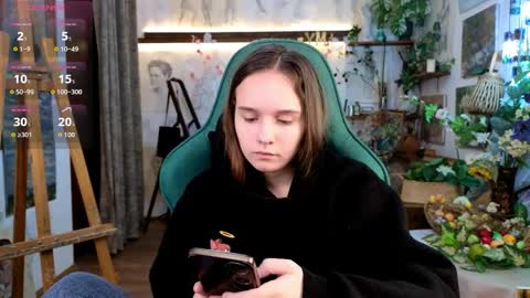 melissaravel online show from April 18, 7:07 pm