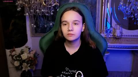 melissaravel online show from May 3, 5:41 pm