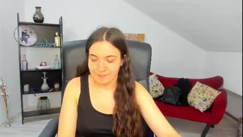 Snapshot of melissawiliam chatting on July 13, 11:02 am melissawiliam online show from July 13, 11:02 am
