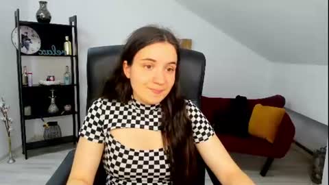 Snapshot of melissawiliam chatting on July 28, 10:54 am melissawiliam online show from July 28, 10:54 am
