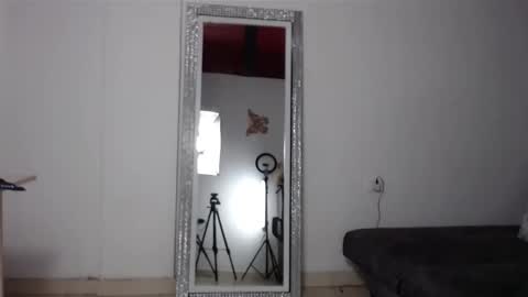 Snapshot of melissazaens chatting on January 16, 6:06 pm melissazaens online show from January 16, 6:06 pm