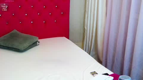 Snapshot of mellaniebliss chatting on July 27, 4:41 am Mellanie online show from July 27, 4:41 am
