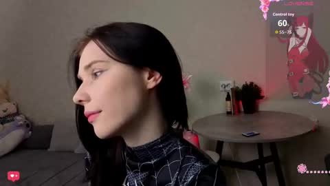 Snapshot of mellhyees chatting on November 16, 4:45 pm mellhyees online show from November 16, 4:45 pm