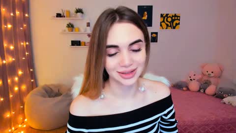 Snapshot of mellifluoustess chatting on January 17, 1:25 am Tessa online show from January 17, 1:25 am