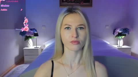 Mellina online show from February 28, 7:37 pm