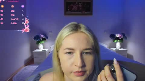 Mellina online show from May 4, 8:49 pm