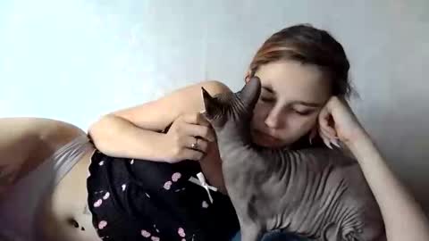 Snapshot of mellisamaxwell chatting on June 5, 10:32 am Mellisa online show from June 5, 10:32 am