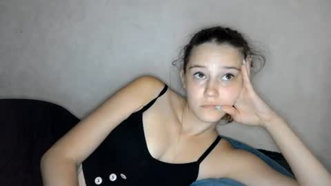 Snapshot of mellisamaxwell chatting on August 6, 5:37 pm Mellisa online show from August 6, 5:37 pm