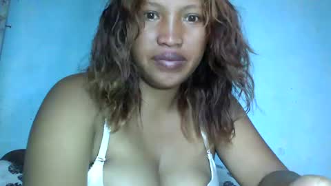 Snapshot of mellissia02 chatting on March 3, 4:03 am mellissa online show from March 3, 4:03 am