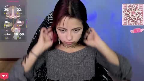 Snapshot of mellody_gho chatting on June 1, 4:31 pm mellody online show from June 1, 4:31 pm