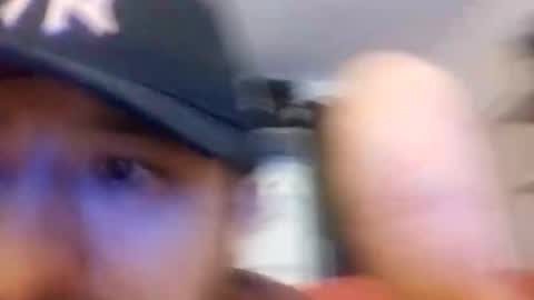 Snapshot of mellofuu chatting on December 13, 8:47 pm mellofuu online show from December 13, 8:47 pm