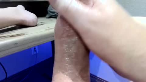 Snapshot of mellomike chatting on December 9, 6:01 am mellomike online show from December 9, 6:01 am